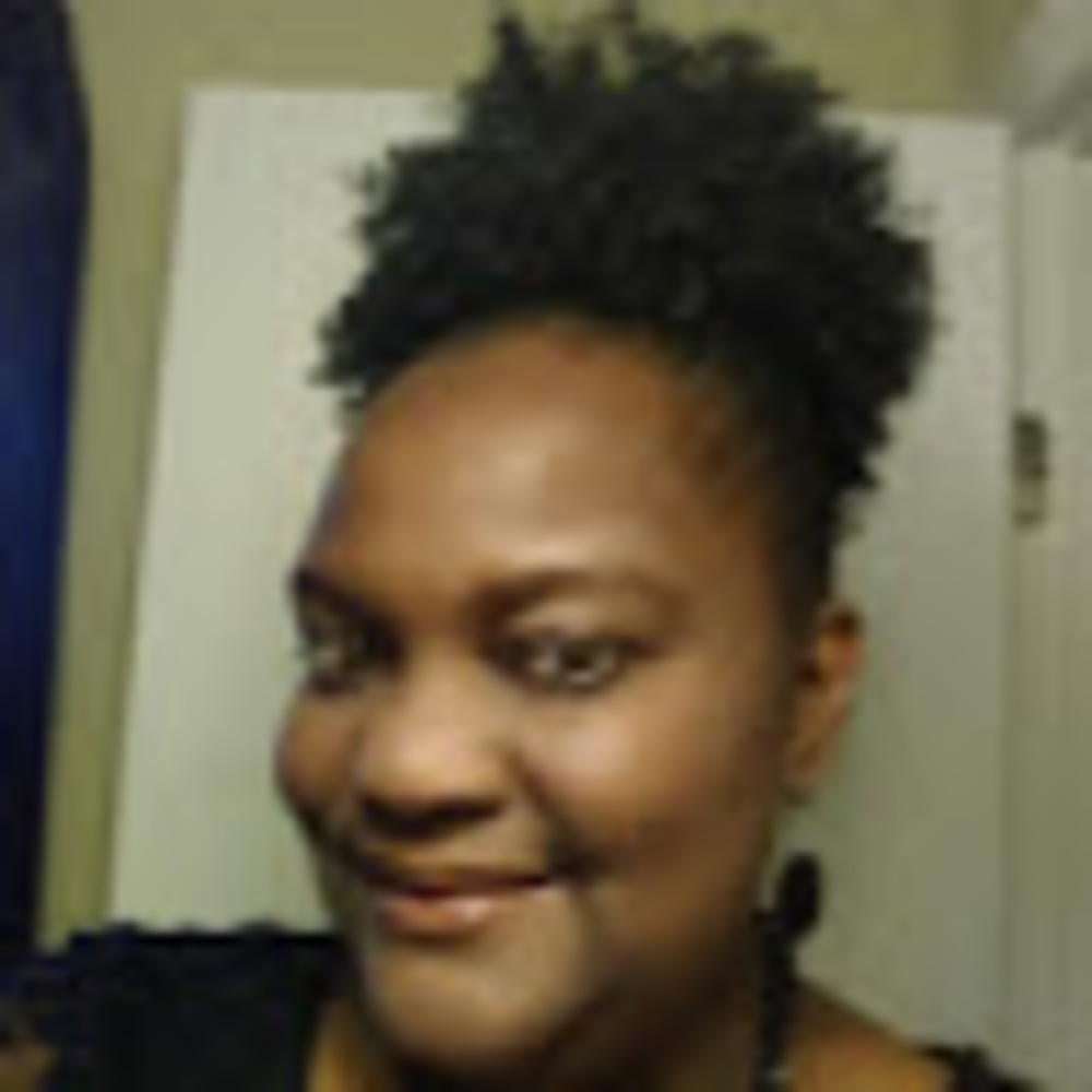 Meet your Posher, Valerie